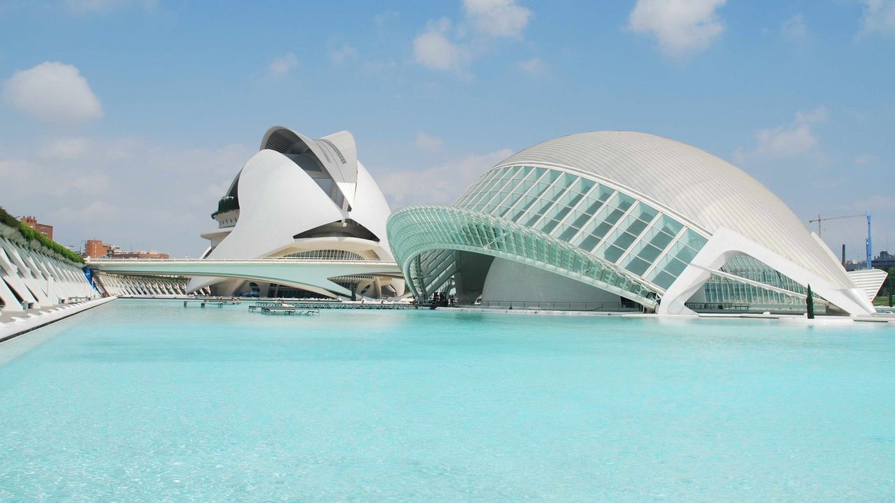 Entrada a la Ciudad de las Artes y las Ciencias