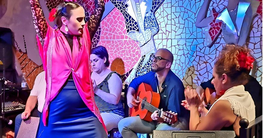 Cena con espectáculo flamenco en Valencia