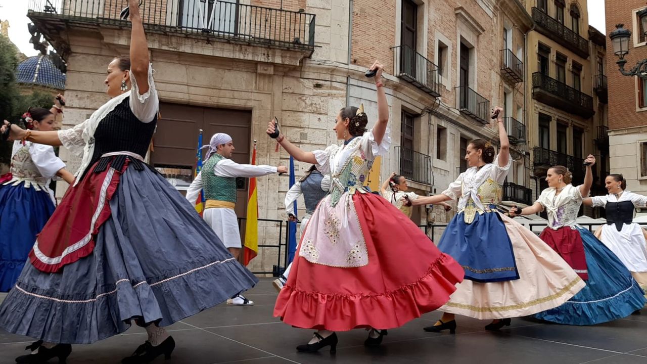 XXIX Festival de Balls al Carrer