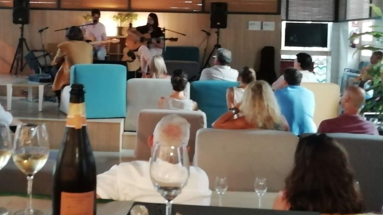 Concierto Secreto y Cata: una experiencia musical secreta en Valencia