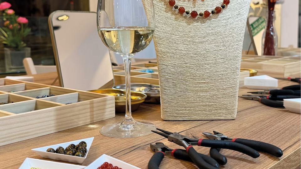 Taller de joyas con vino - Winers