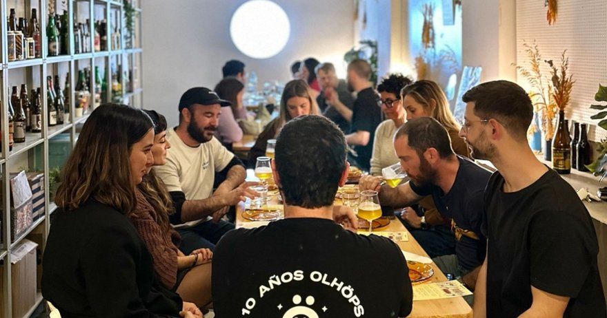 Cata de 4 cervezas artesanas y tapas en Valencia