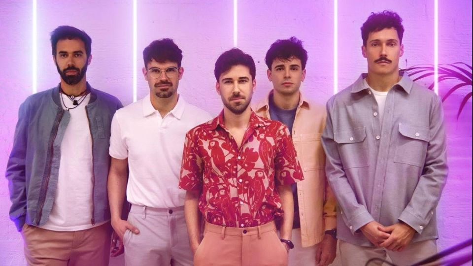 Claim: Quedate en el pasado Tour 2025 en Valencia