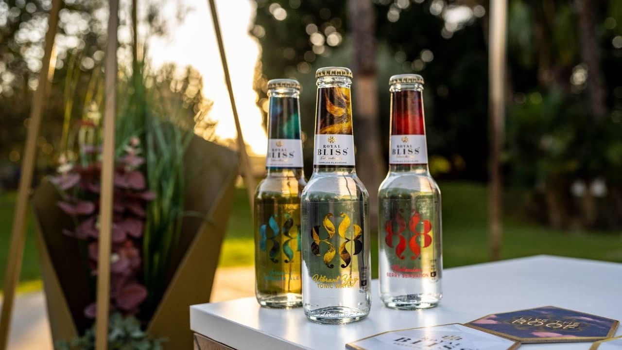 Live The Roof despide este verano con Royal Bliss desde lo más alto de Valencia