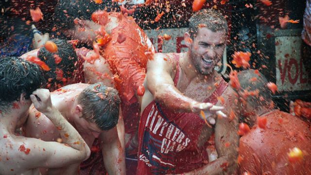 Todo listo para la Tomatina de Buñol