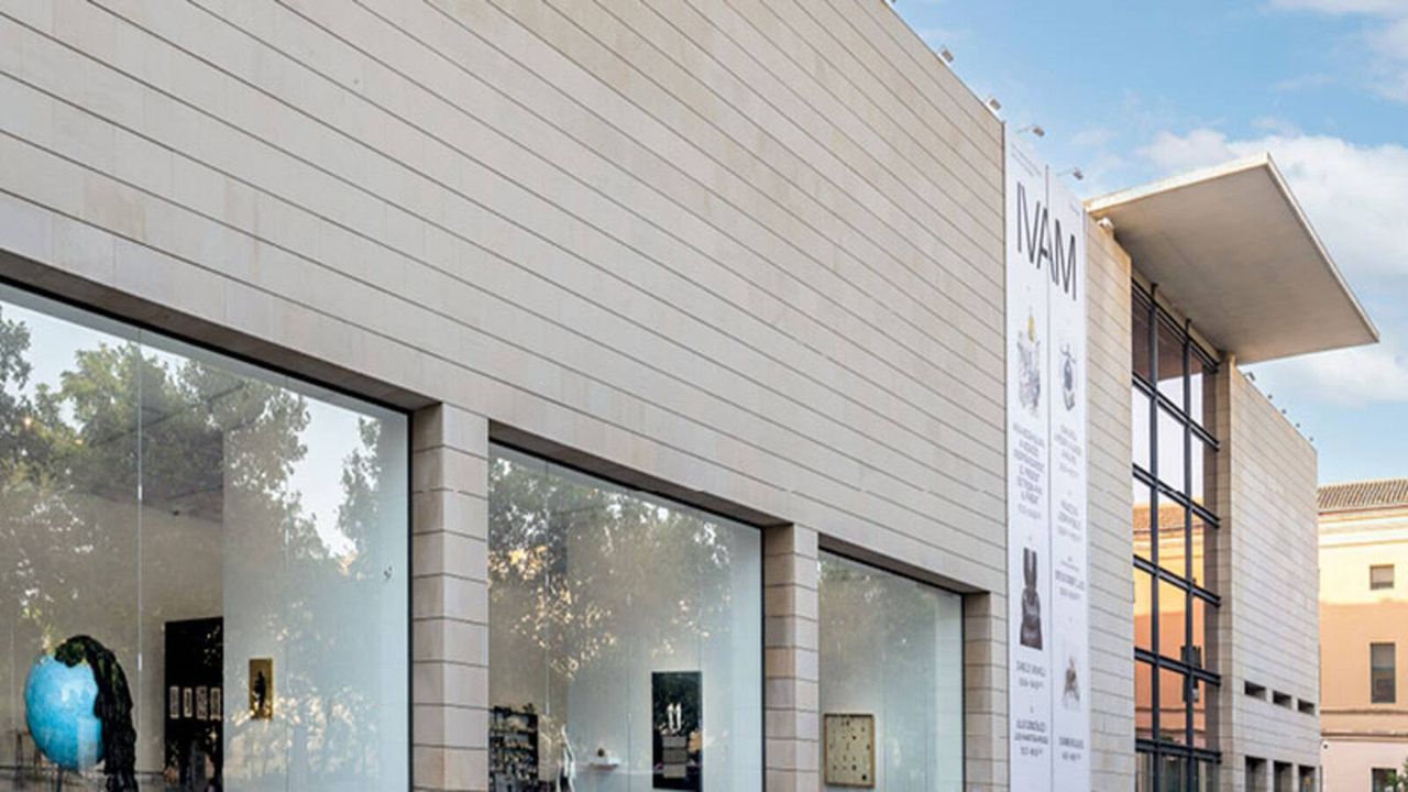 Plan familiar con la guerrilla de l’IVAM