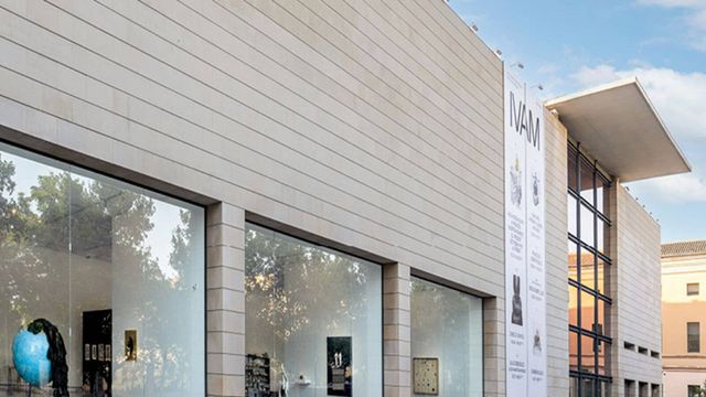 Plan familiar con la guerrilla de l’IVAM