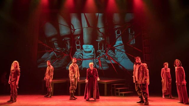 Un viaje contemporáneo a través de Les Troianes en el Teatre Rialto