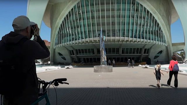 La exposición de Atchugarry en Valencia: un diálogo entre arte y arquitectura