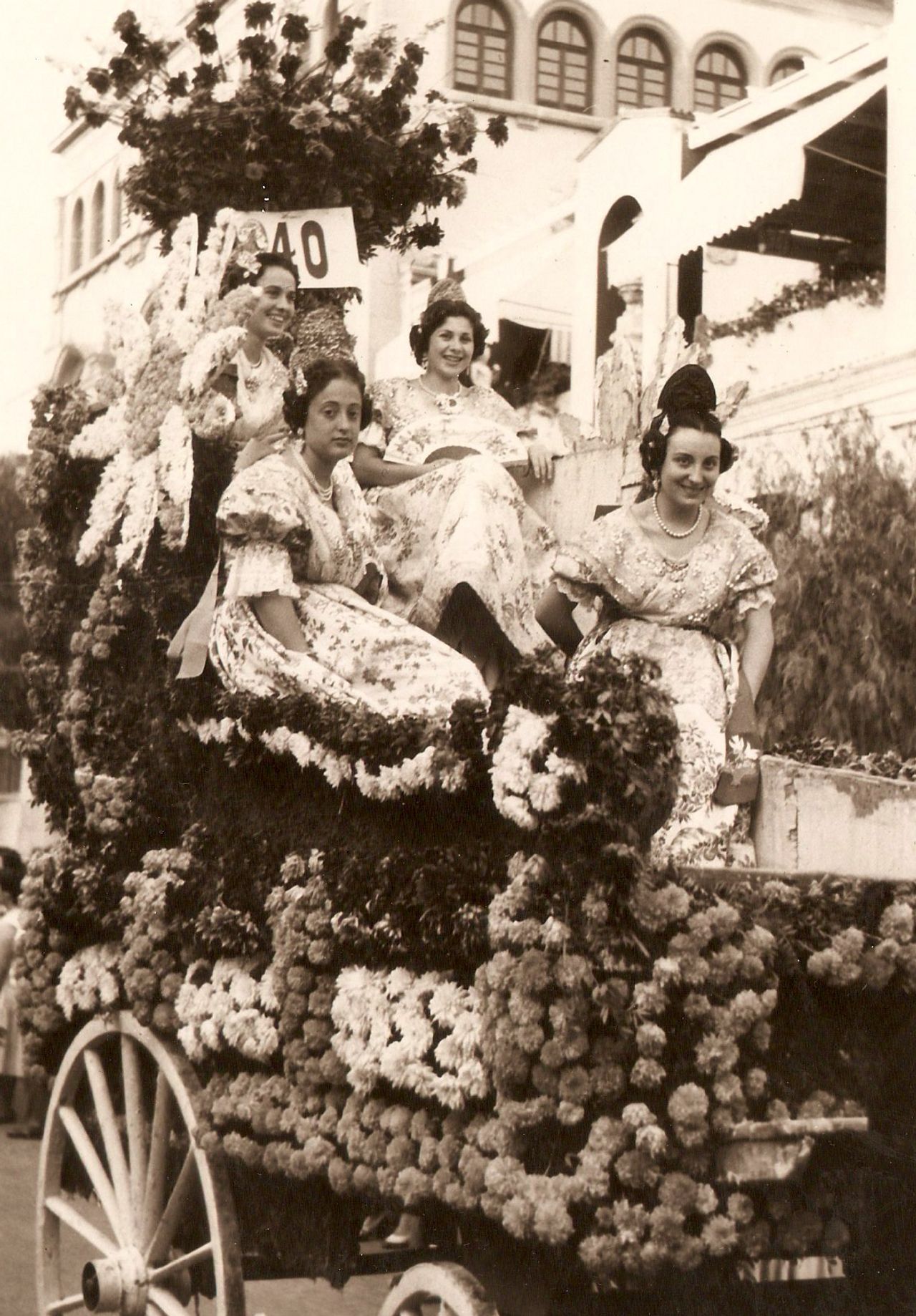 Imagen de 1955 de la Batalla de las Flores en Valencia. Foto: B25es, CC BY-SA 4.0