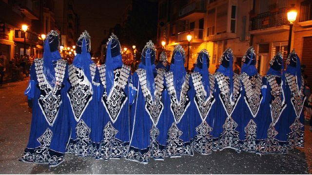 XXIX Entrada de Moros y Cristianos del Marítimo de València: una fiesta con historia, barroquismo y mar