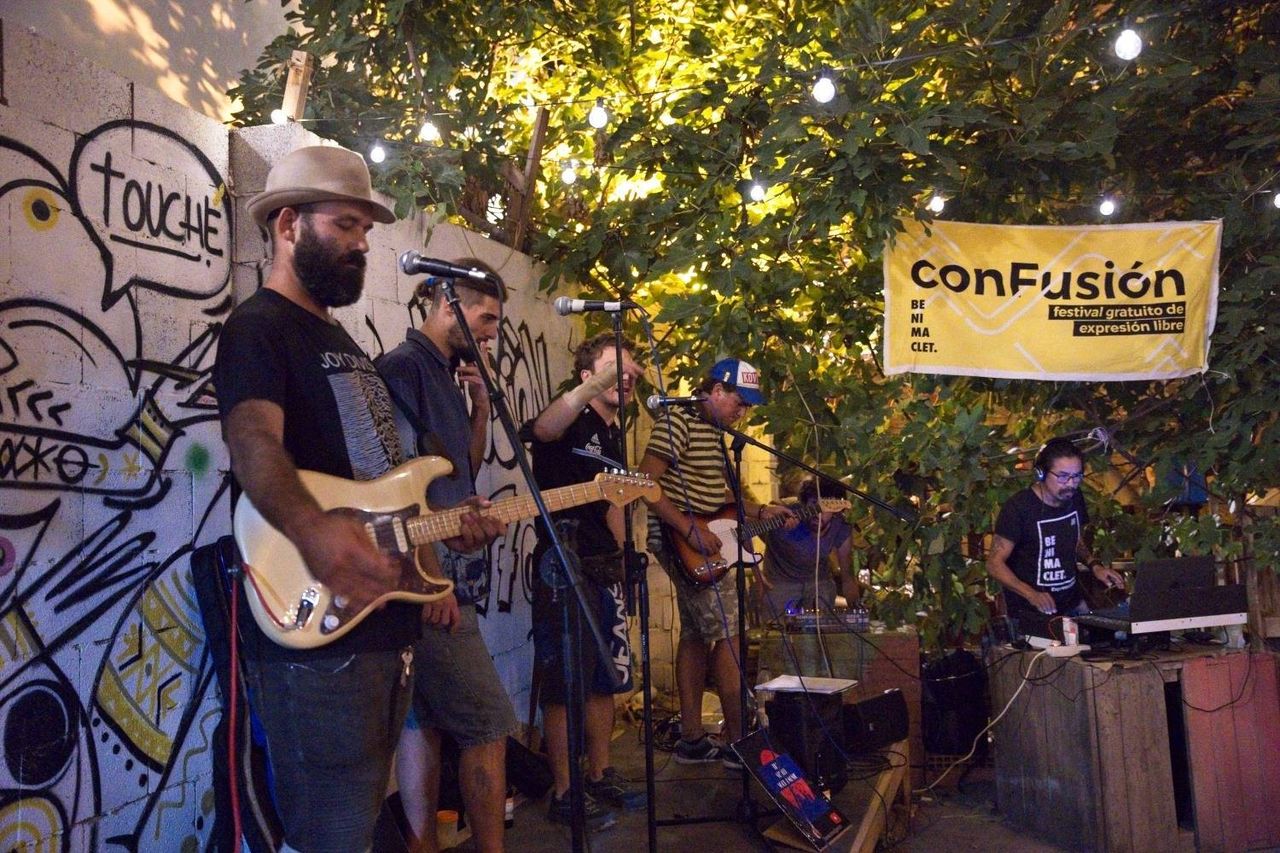 Presentación durante una de las pasadas ediciones del Festival. Foto: ConFusión Fest