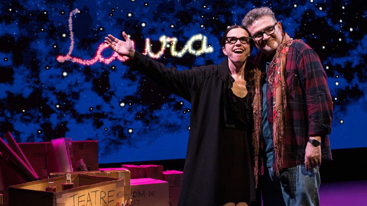 “Regala’m esta nit” llega a Torrent: Albena Teatre y una cita con el amor que quedó a medias