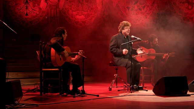 Piñata Valencia presenta Omega 30 aniversario en Roig Arena: flamenco, rock y memoria compartida
