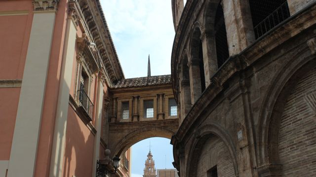 Abierto València 2026 llena la ciudad de galerías, visitas y arte contemporáneo