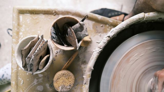 Talleres de cerámica en Valencia para un otoño creativo