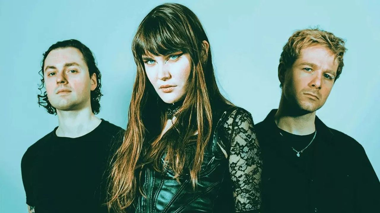 Calva Louise vuelve a Valencia con su rock cinematográfico