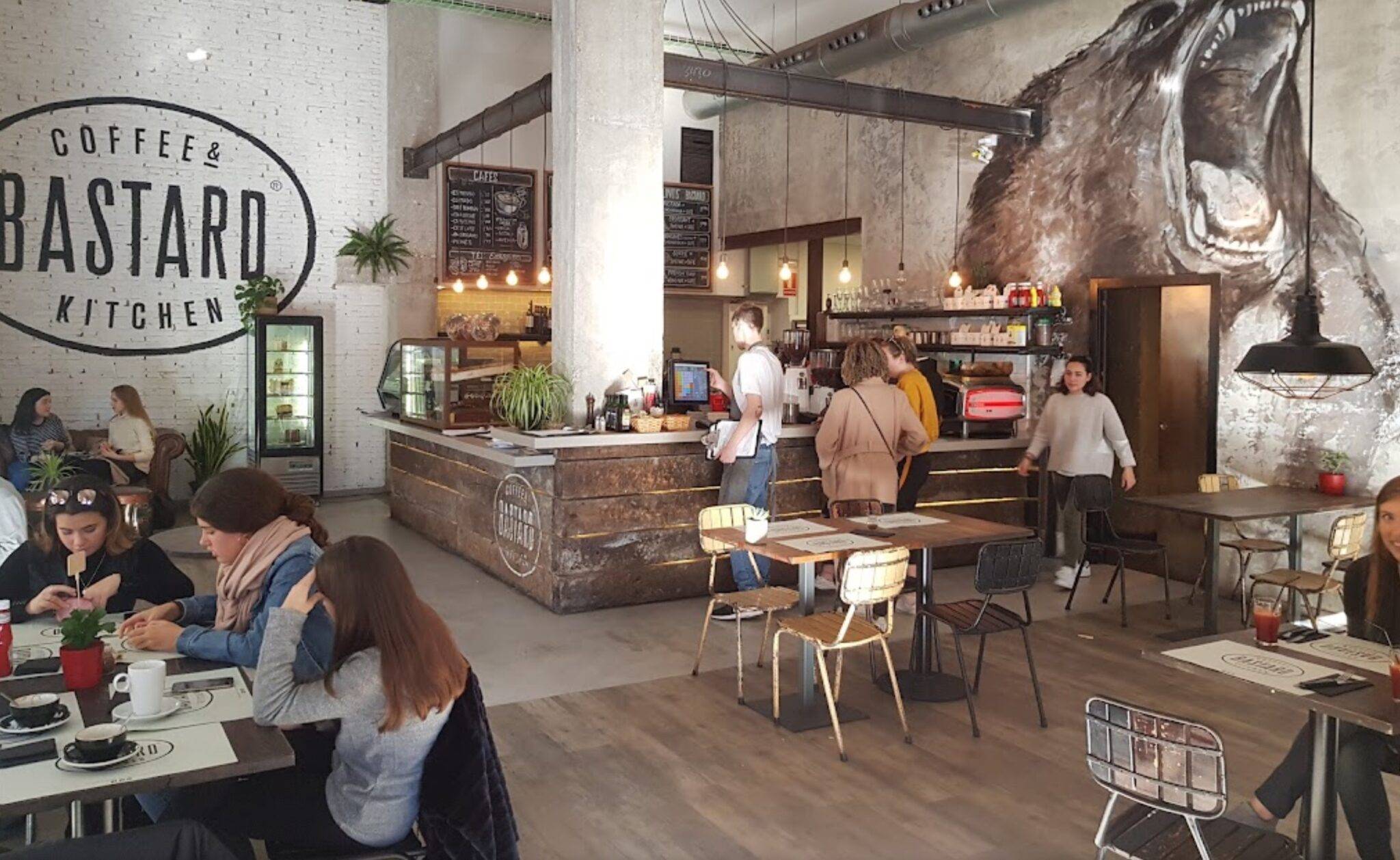 ¿Sales siempre con tu perro? Descubre 3 cafeterías ‘dog friendly’ en