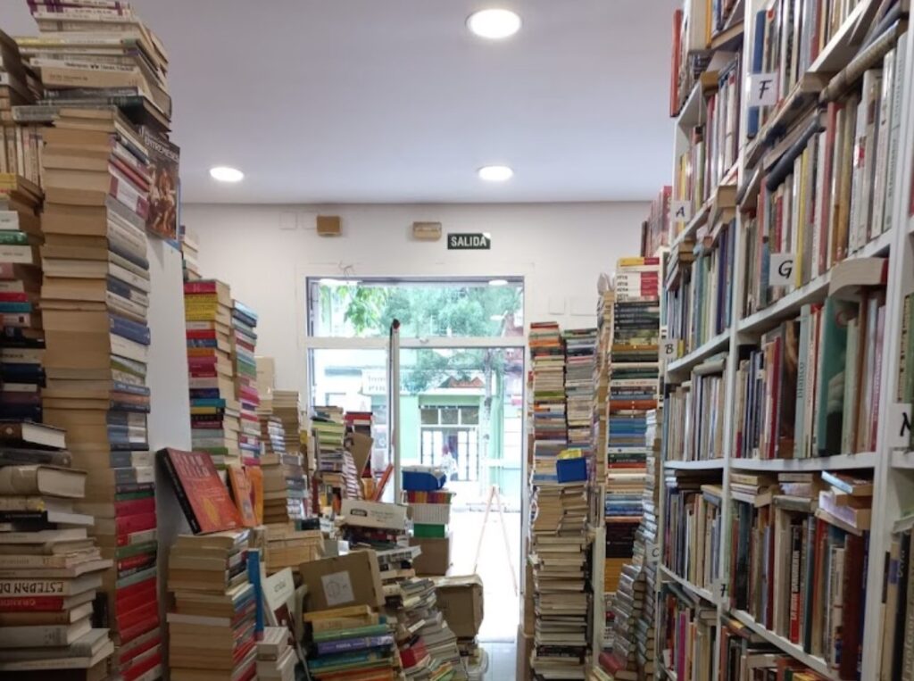 Librería miranfú