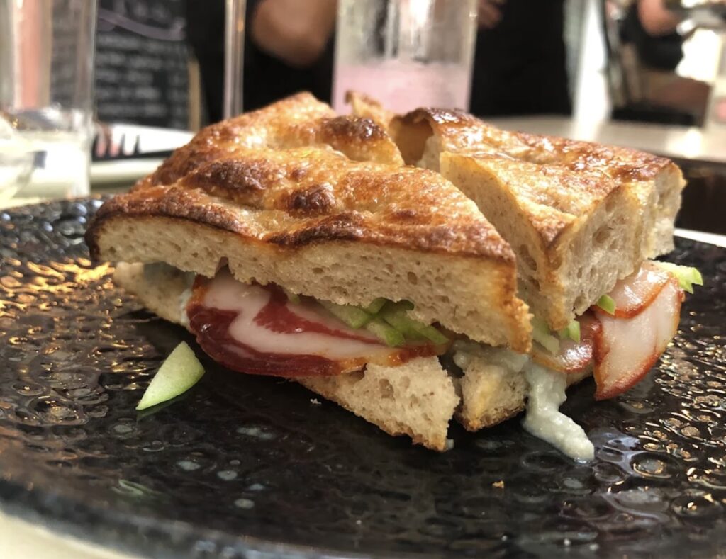 Pan y Vino Focaccia Wine Bar Valencia